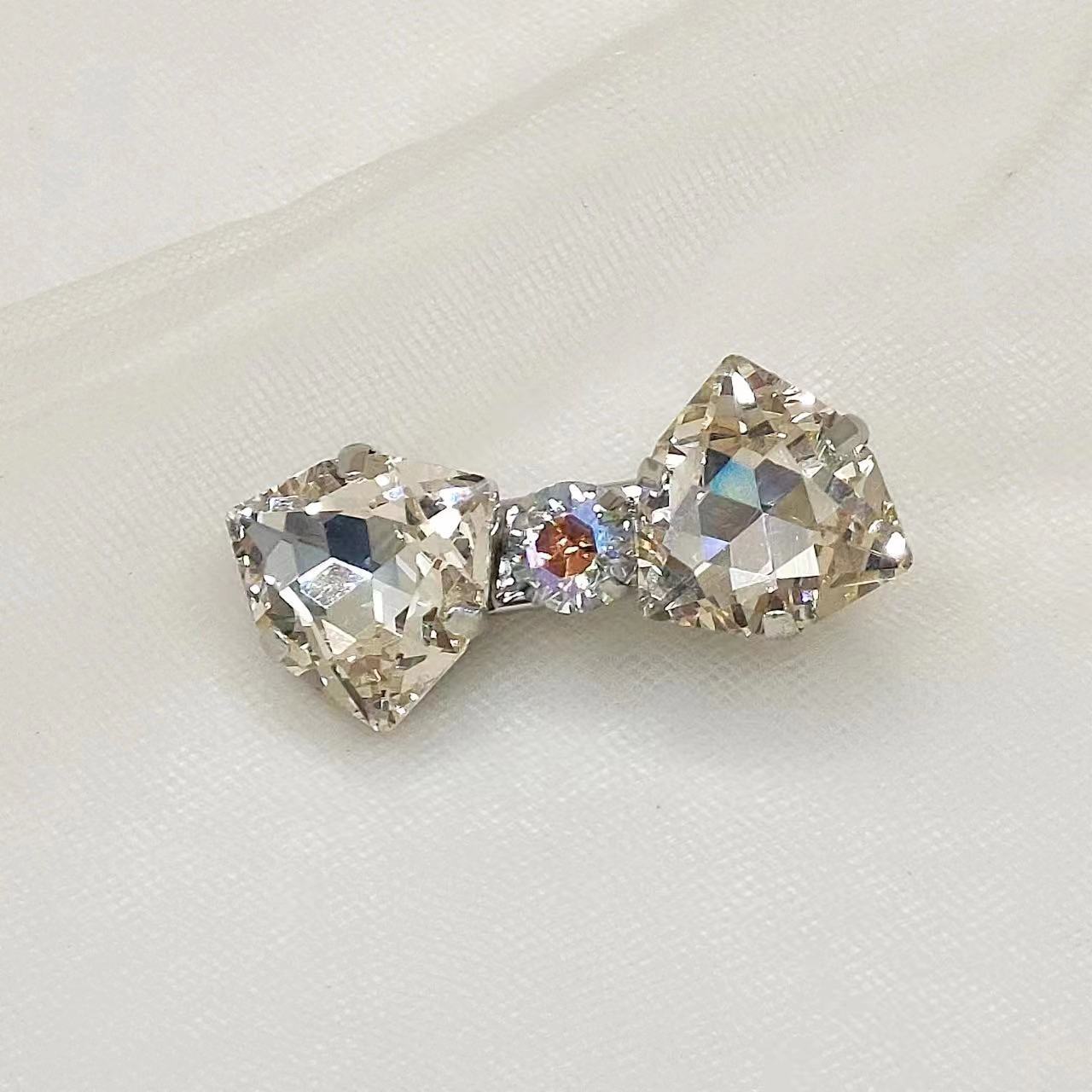 Wholesale Bow Crystal Hair Clips
